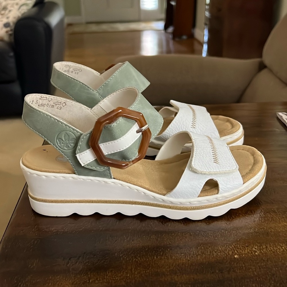 Rieker Antistress wedges - size 38 (7.5)